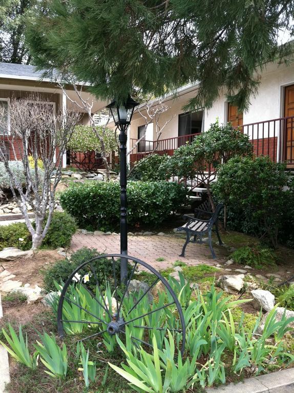 America's Value Lodge Mariposa